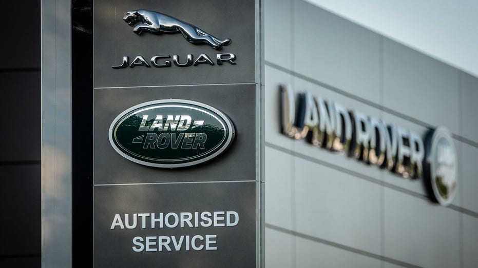 Jaguar Land Rover recalls 23,000 SUVs over software and power defect