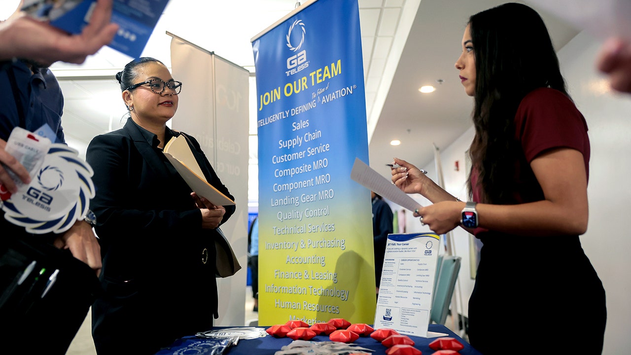ADP report July 2026: Private sector adds 44,000 jobs