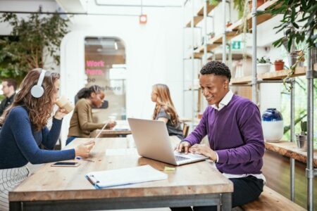 7 Vital Components Of Your LinkedIn Experience Section, With Examples