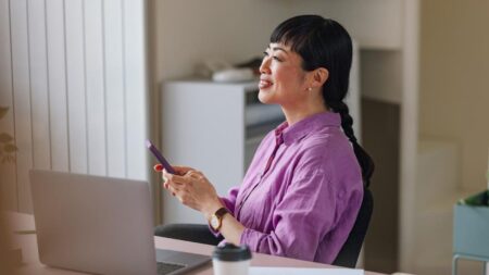 5 ChatGPT Prompts To Turn Any Piece Of Content Into A LinkedIn Post