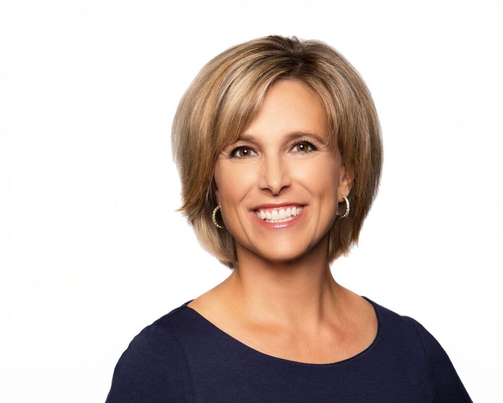 How FIS CEO Stephanie Ferris Led A  Billion Fintech Deal