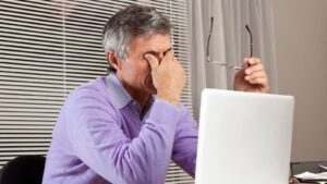 7 Ways Coaches Waste Time On LinkedIn And How To Fix It Fast