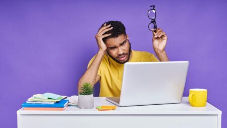 6 ChatGPT Game-Changing Prompts Every Stuck Founder Needs To Save