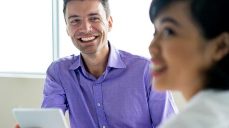 6 Genius Interview Questions To Hire A Sales Person Who Outperforms