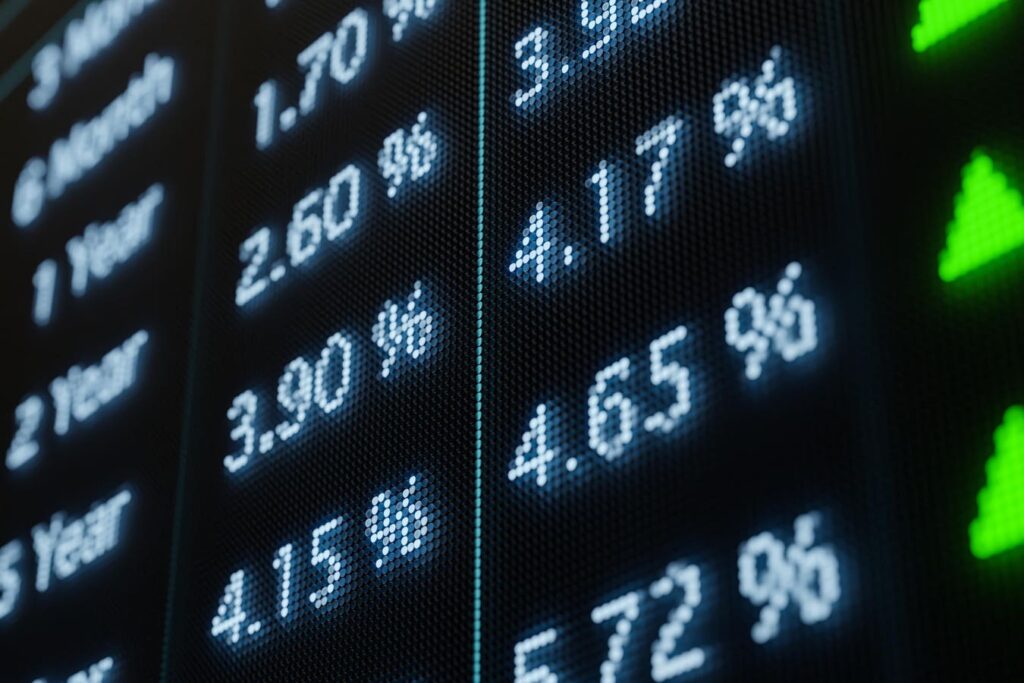 The Bond Market Is Cracking, And This 9% Dividend Is Ready For It