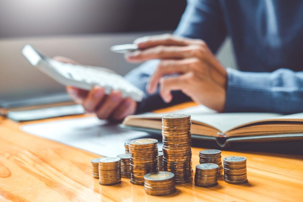 3 ‘Secret’ Income Plays Throwing Off Huge 7.5%+ Dividend Yields