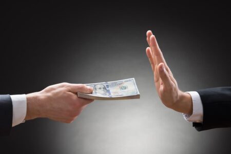 Why 94% Of Billion-Dollar Founders Rejected These VC Commandments