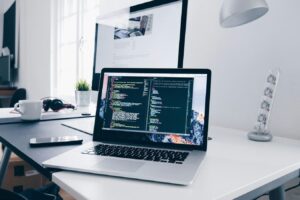 How Online Businesses Are Winning Customers With AI Agents In 2025